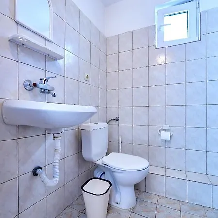 бор 3* Поморие